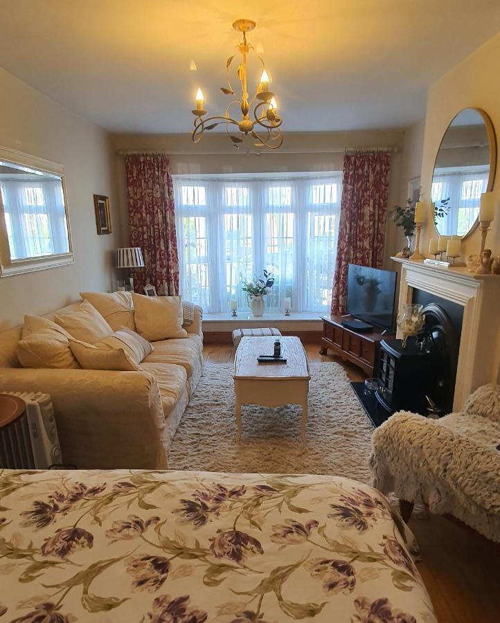 124 ,Castlelawn Heights, Headford Road Galway Homestay Luaran gambar